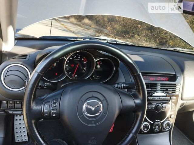 Серый Мазда РХ-8, объемом двигателя 2.5 л и пробегом 205 тыс. км за 7800 $, фото 39 на Automoto.ua
