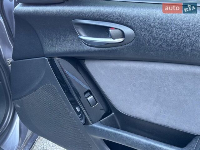 Серый Мазда РХ-8, объемом двигателя 1.3 л и пробегом 215 тыс. км за 5490 $, фото 13 на Automoto.ua