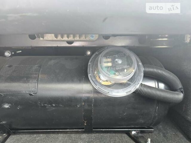 Серый Мазда РХ-8, объемом двигателя 1.3 л и пробегом 130 тыс. км за 10999 $, фото 2 на Automoto.ua