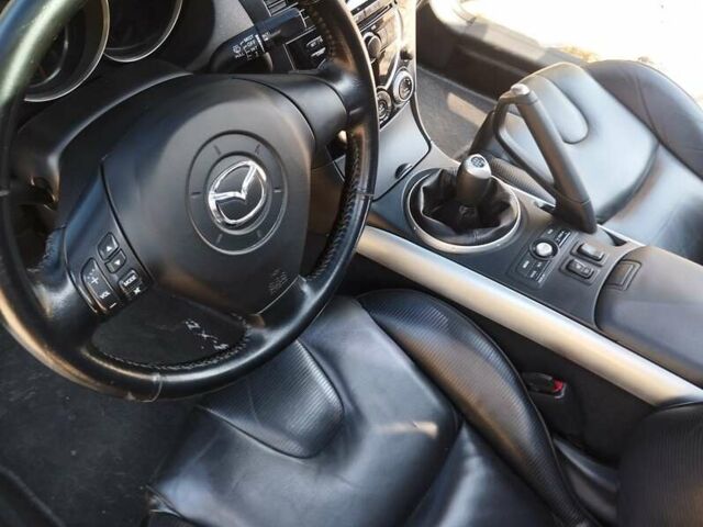 Серый Мазда РХ-8, объемом двигателя 2.5 л и пробегом 205 тыс. км за 7800 $, фото 23 на Automoto.ua