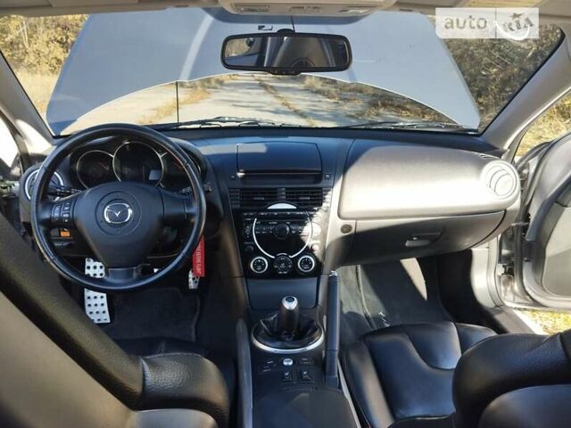 Серый Мазда РХ-8, объемом двигателя 2.5 л и пробегом 205 тыс. км за 7800 $, фото 34 на Automoto.ua