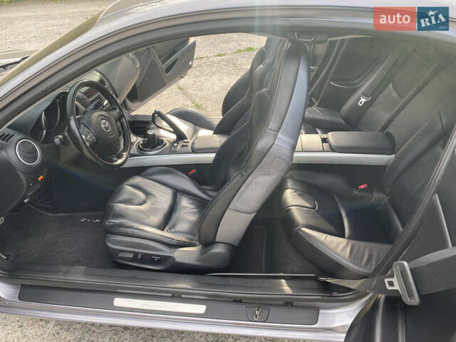 Серый Мазда РХ-8, объемом двигателя 2.5 л и пробегом 206 тыс. км за 7800 $, фото 14 на Automoto.ua