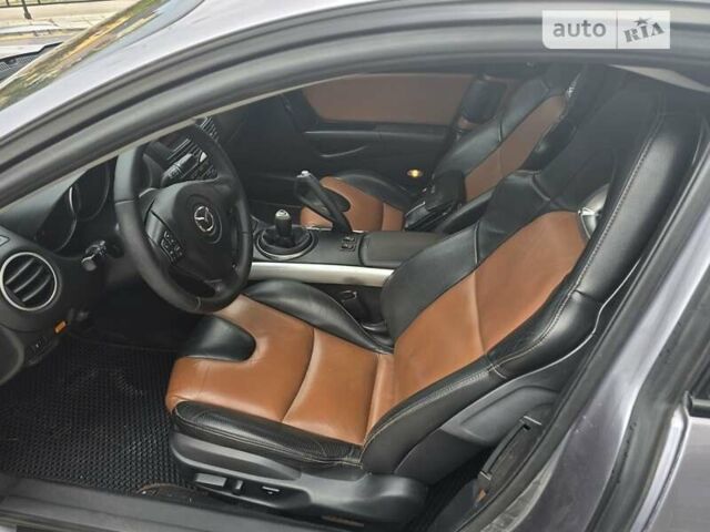 Серый Мазда РХ-8, объемом двигателя 1.3 л и пробегом 130 тыс. км за 10999 $, фото 16 на Automoto.ua