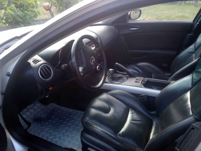 Сірий Мазда РХ-8, об'ємом двигуна 1.3 л та пробігом 110 тис. км за 5900 $, фото 1 на Automoto.ua