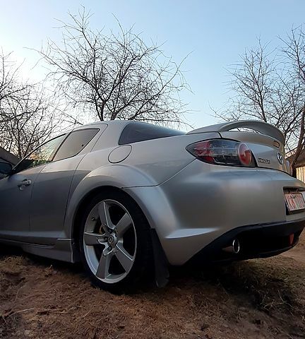 Серый Мазда РХ-8, объемом двигателя 1.3 л и пробегом 120 тыс. км за 2600 $, фото 1 на Automoto.ua