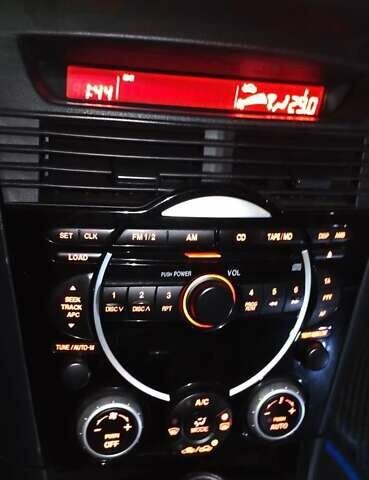 Синій Мазда РХ-8, об'ємом двигуна 1.31 л та пробігом 184 тис. км за 4800 $, фото 4 на Automoto.ua