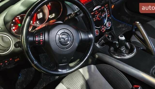 Синій Мазда РХ-8, об'ємом двигуна 1.31 л та пробігом 184 тис. км за 4800 $, фото 1 на Automoto.ua