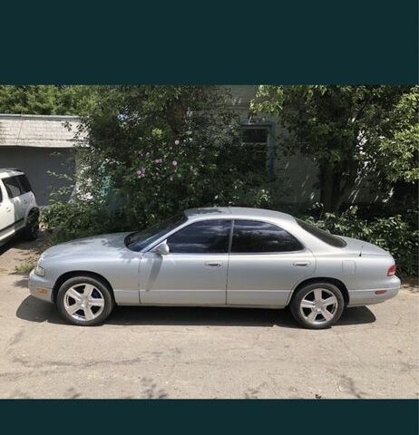 Серый Мазда Сентия, объемом двигателя 3 л и пробегом 200 тыс. км за 4500 $, фото 9 на Automoto.ua