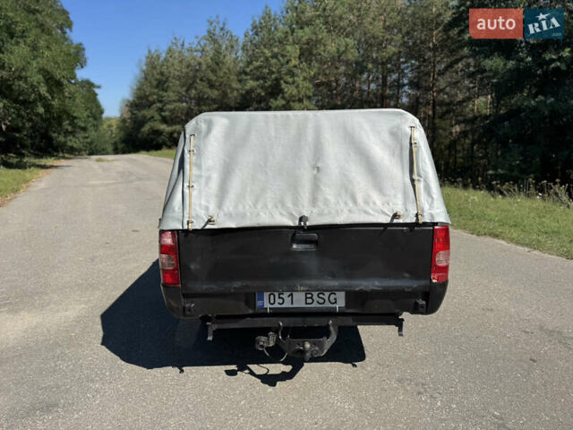 Белый Мазда Трибьют, объемом двигателя 2.5 л и пробегом 387 тыс. км за 4750 $, фото 6 на Automoto.ua