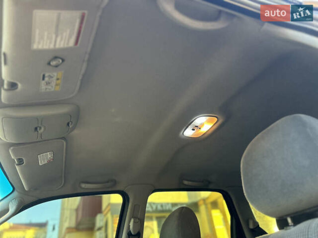 Черный Мазда Трибьют, объемом двигателя 2 л и пробегом 267 тыс. км за 4999 $, фото 30 на Automoto.ua