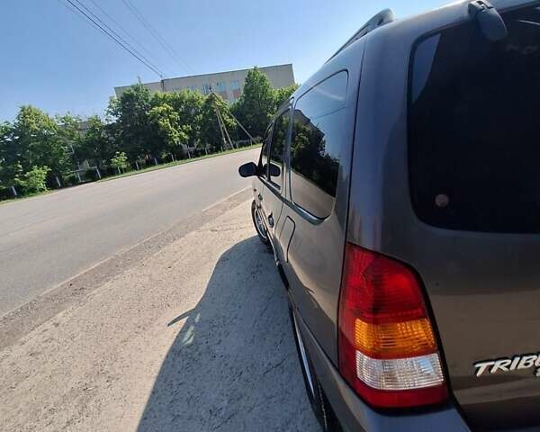 Мазда Трибьют, объемом двигателя 2 л и пробегом 400 тыс. км за 5100 $, фото 4 на Automoto.ua