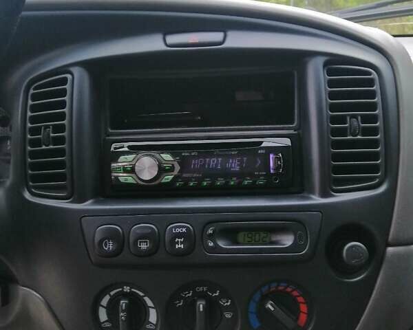 Мазда Трибьют 2002 в Ирпене на Automoto.ua Мазда Трибьют, объемом двигателя 3 л и пробегом 271 тыс. км за 5799 $, фото 25 на Automoto.ua