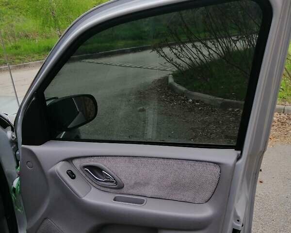 Мазда Трибьют 2002 в Ирпене на Automoto.ua Мазда Трибьют, объемом двигателя 3 л и пробегом 271 тыс. км за 5799 $, фото 10 на Automoto.ua