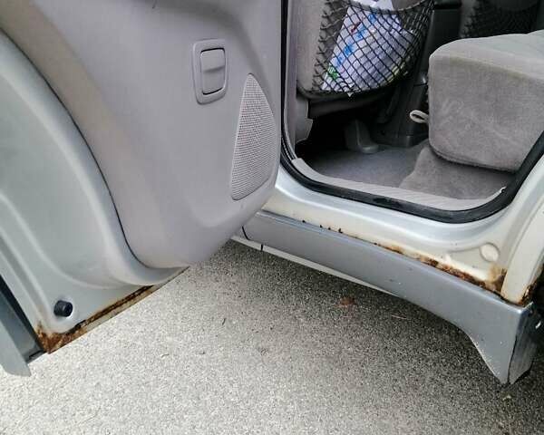 Мазда Трибьют 2002 в Ирпене на Automoto.ua Мазда Трибьют, объемом двигателя 3 л и пробегом 271 тыс. км за 5799 $, фото 12 на Automoto.ua