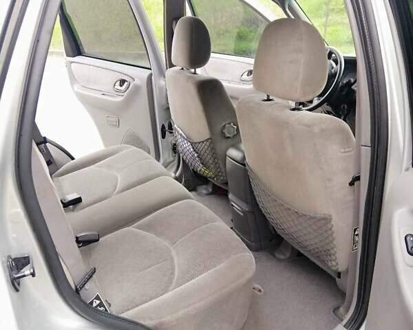 Мазда Трибьют 2002 в Ирпене на Automoto.ua Мазда Трибьют, объемом двигателя 3 л и пробегом 271 тыс. км за 5799 $, фото 6 на Automoto.ua
