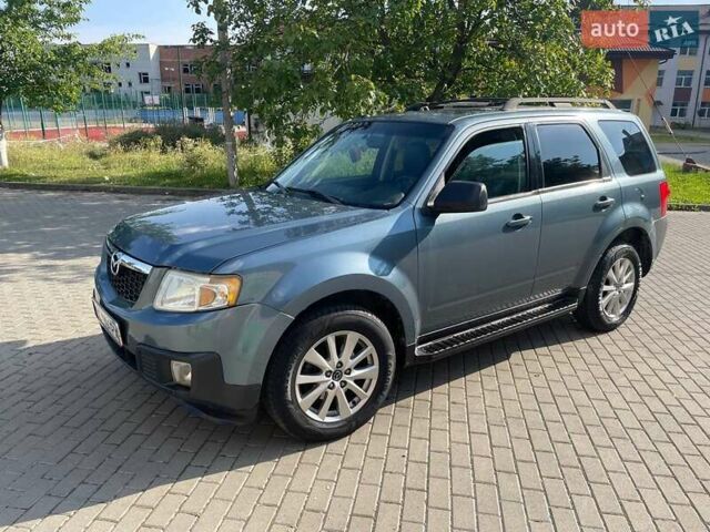 Синий Мазда Трибьют, объемом двигателя 2.97 л и пробегом 280 тыс. км за 8000 $, фото 4 на Automoto.ua