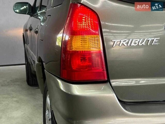 Зелений Мазда Трибьют, об'ємом двигуна 2 л та пробігом 358 тис. км за 3800 $, фото 7 на Automoto.ua