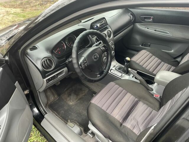 Чорний Мазда Кседос 6, об'ємом двигуна 2 л та пробігом 340 тис. км за 2999 $, фото 7 на Automoto.ua