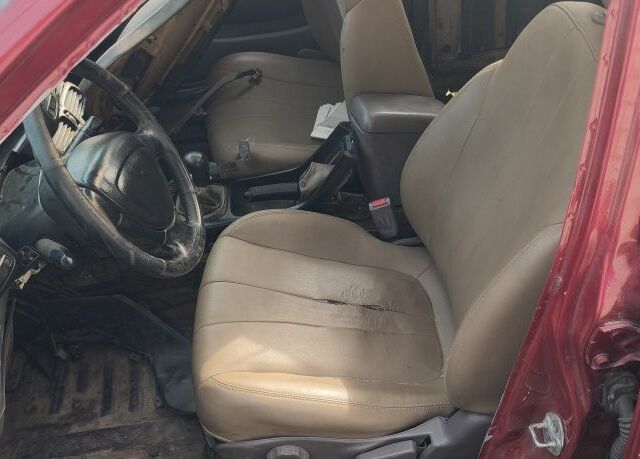 Червоний Мазда Кседос 6, об'ємом двигуна 2 л та пробігом 424 тис. км за 700 $, фото 3 на Automoto.ua