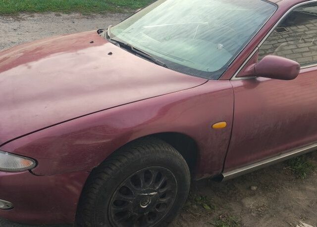 Червоний Мазда Кседос 6, об'ємом двигуна 2 л та пробігом 424 тис. км за 700 $, фото 2 на Automoto.ua