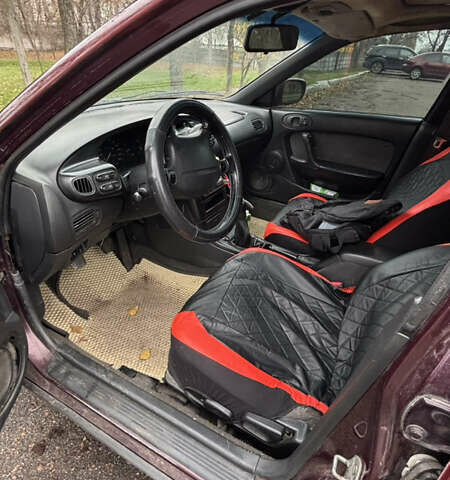 Красный Мазда Кседос 6, объемом двигателя 2 л и пробегом 260 тыс. км за 2800 $, фото 4 на Automoto.ua