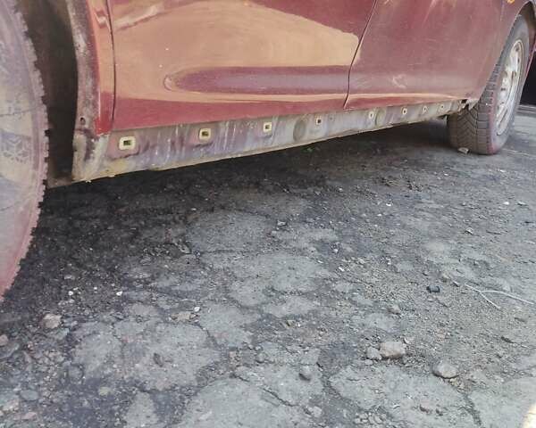 Червоний Мазда Кседос 6, об'ємом двигуна 2 л та пробігом 280 тис. км за 2900 $, фото 5 на Automoto.ua
