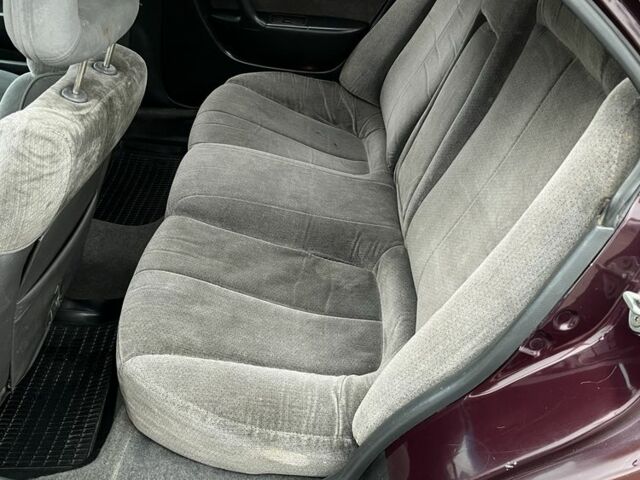 Червоний Мазда Кседос 6, об'ємом двигуна 1.6 л та пробігом 263 тис. км за 2100 $, фото 6 на Automoto.ua