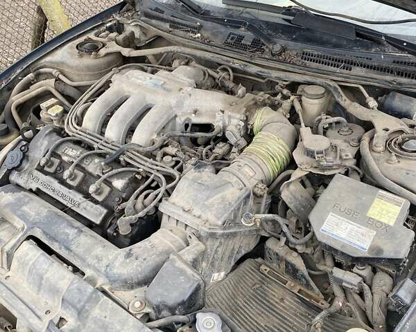 Мазда Кседос 6, объемом двигателя 2 л и пробегом 260 тыс. км за 850 $, фото 3 на Automoto.ua