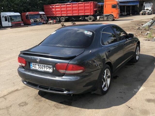 Сірий Мазда Кседос 6, об'ємом двигуна 2 л та пробігом 465 тис. км за 1800 $, фото 2 на Automoto.ua