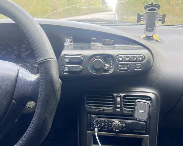 Сірий Мазда Кседос 6, об'ємом двигуна 2 л та пробігом 160 тис. км за 1350 $, фото 8 на Automoto.ua