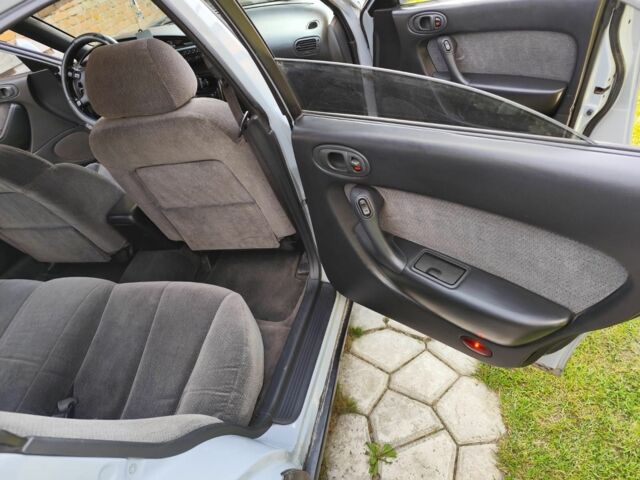 Серый Мазда Кседос 6, объемом двигателя 1.6 л и пробегом 343 тыс. км за 1800 $, фото 10 на Automoto.ua