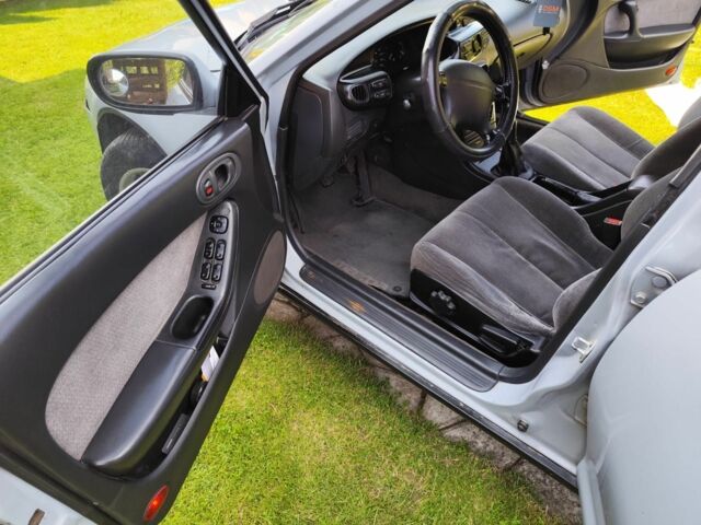 Серый Мазда Кседос 6, объемом двигателя 1.6 л и пробегом 343 тыс. км за 1800 $, фото 12 на Automoto.ua