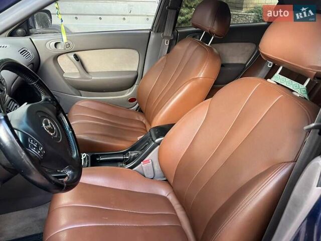 Синий Мазда Кседос 6, объемом двигателя 2 л и пробегом 150 тыс. км за 2000 $, фото 8 на Automoto.ua