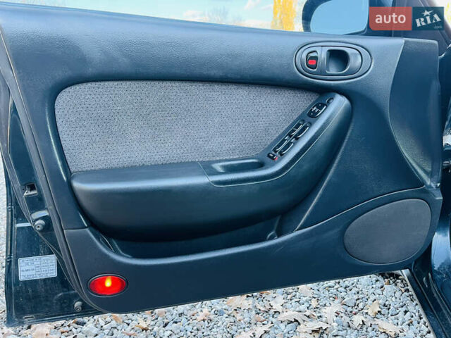 Зеленый Мазда Кседос 6, объемом двигателя 2 л и пробегом 213 тыс. км за 1900 $, фото 10 на Automoto.ua