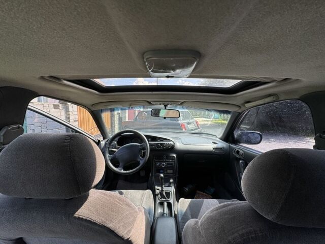 Зелений Мазда Кседос 6, об'ємом двигуна 2 л та пробігом 490 тис. км за 2000 $, фото 5 на Automoto.ua