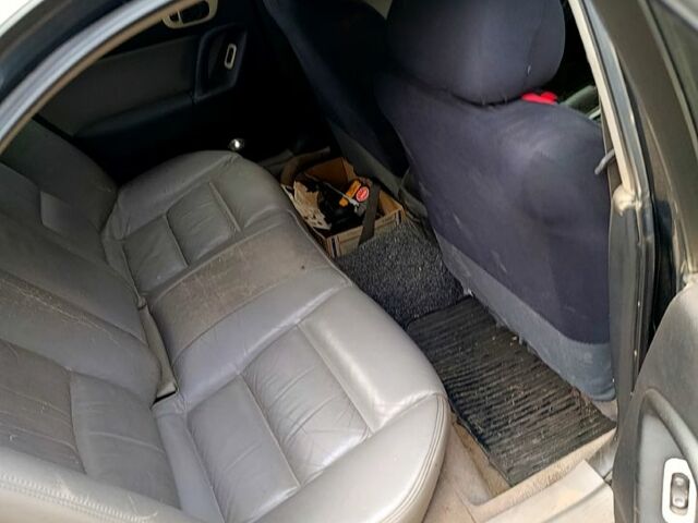 Чорний Мазда Кседос 9, об'ємом двигуна 2.5 л та пробігом 0 тис. км за 2000 $, фото 3 на Automoto.ua