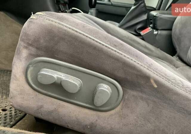 Синий Мазда Кседос 9, объемом двигателя 2.5 л и пробегом 380 тыс. км за 2100 $, фото 15 на Automoto.ua