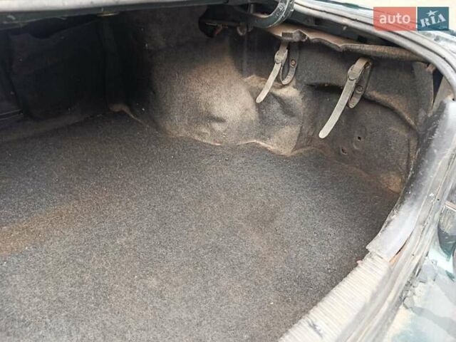 Зеленый Мазда Кседос 9, объемом двигателя 2.5 л и пробегом 354 тыс. км за 1500 $, фото 9 на Automoto.ua