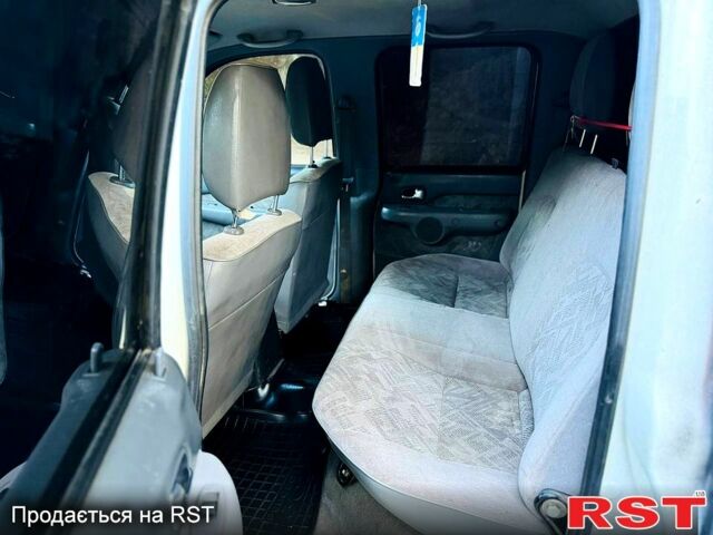 Черный Мазда B 2500, объемом двигателя 2.5 л и пробегом 280 тыс. км за 2950 $, фото 5 на Automoto.ua