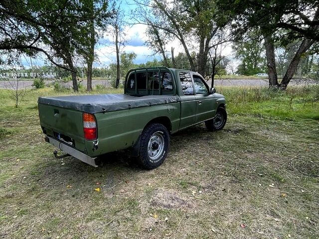 Зелений Мазда B 2500, об'ємом двигуна 2.5 л та пробігом 174 тис. км за 5880 $, фото 1 на Automoto.ua