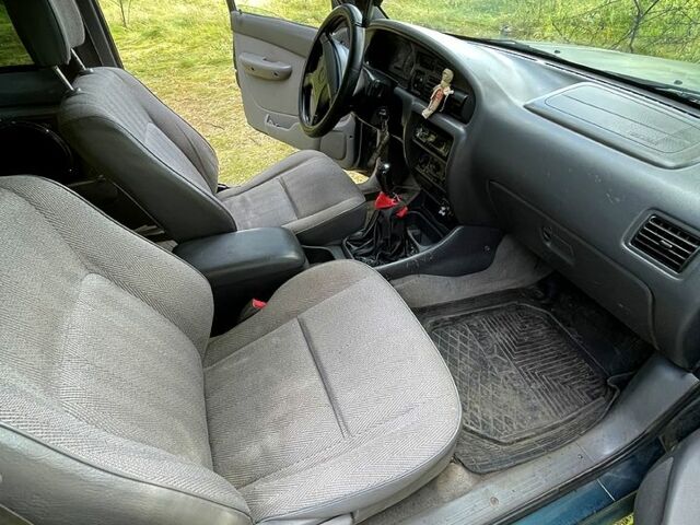 Зелений Мазда B 2500, об'ємом двигуна 2.5 л та пробігом 174 тис. км за 5880 $, фото 6 на Automoto.ua