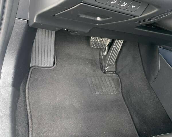 Белый Мазда CX-30, объемом двигателя 2.5 л и пробегом 45 тыс. км за 18450 $, фото 13 на Automoto.ua