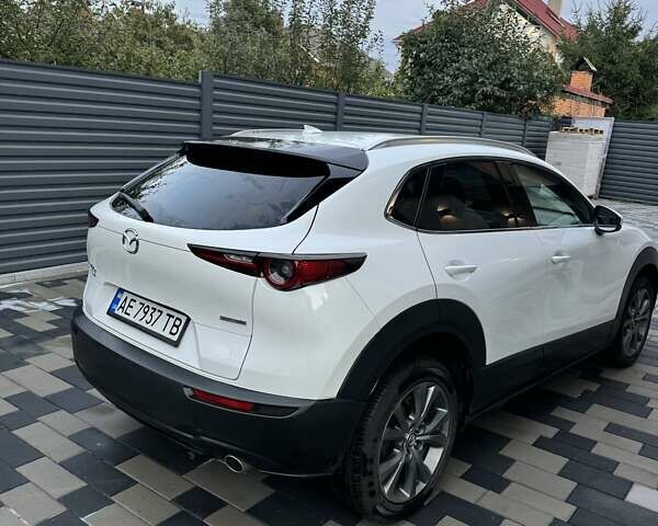 Білий Мазда CX-30, об'ємом двигуна 2.49 л та пробігом 56 тис. км за 20400 $, фото 4 на Automoto.ua