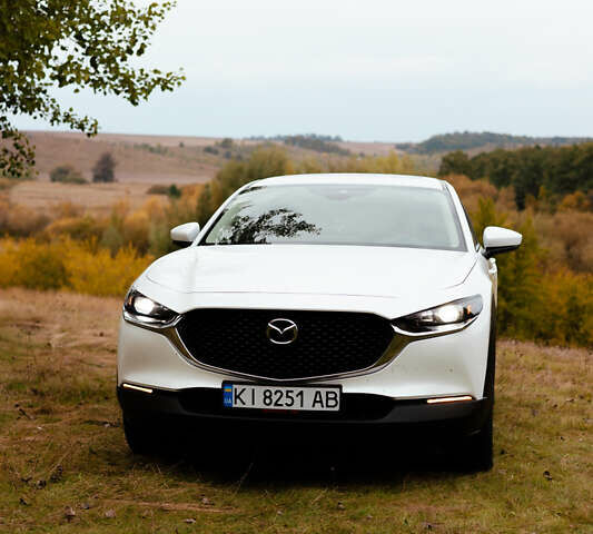Белый Мазда CX-30, объемом двигателя 2.5 л и пробегом 40 тыс. км за 21000 $, фото 15 на Automoto.ua
