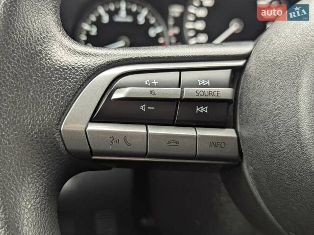 Белый Мазда CX-30, объемом двигателя 2.5 л и пробегом 43 тыс. км за 17799 $, фото 40 на Automoto.ua