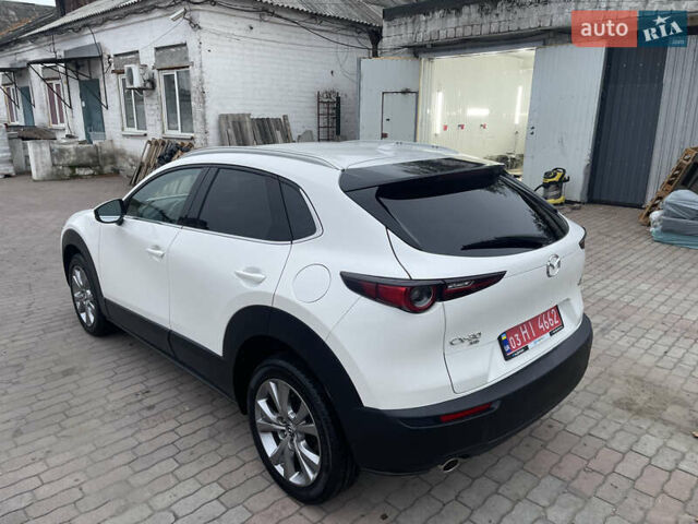 Белый Мазда CX-30, объемом двигателя 2.5 л и пробегом 103 тыс. км за 18200 $, фото 8 на Automoto.ua