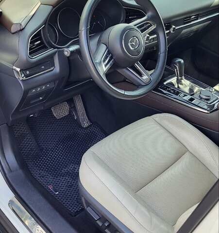Білий Мазда CX-30, об'ємом двигуна 2.5 л та пробігом 78 тис. км за 20800 $, фото 16 на Automoto.ua