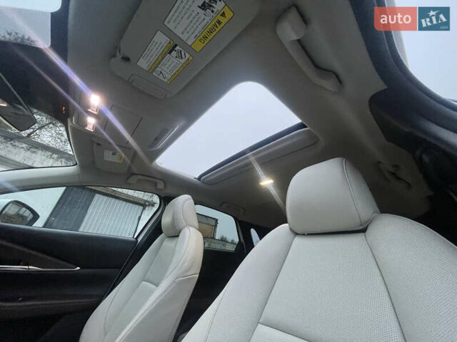 Белый Мазда CX-30, объемом двигателя 2.5 л и пробегом 103 тыс. км за 18200 $, фото 31 на Automoto.ua