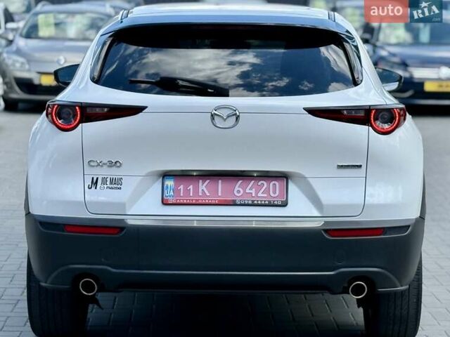 Белый Мазда CX-30, объемом двигателя 2.5 л и пробегом 82 тыс. км за 17200 $, фото 1 на Automoto.ua