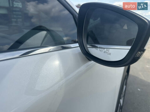 Белый Мазда CX-30, объемом двигателя 2.5 л и пробегом 48 тыс. км за 23200 $, фото 9 на Automoto.ua